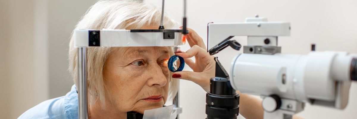 what-does-a-cataract-look-like